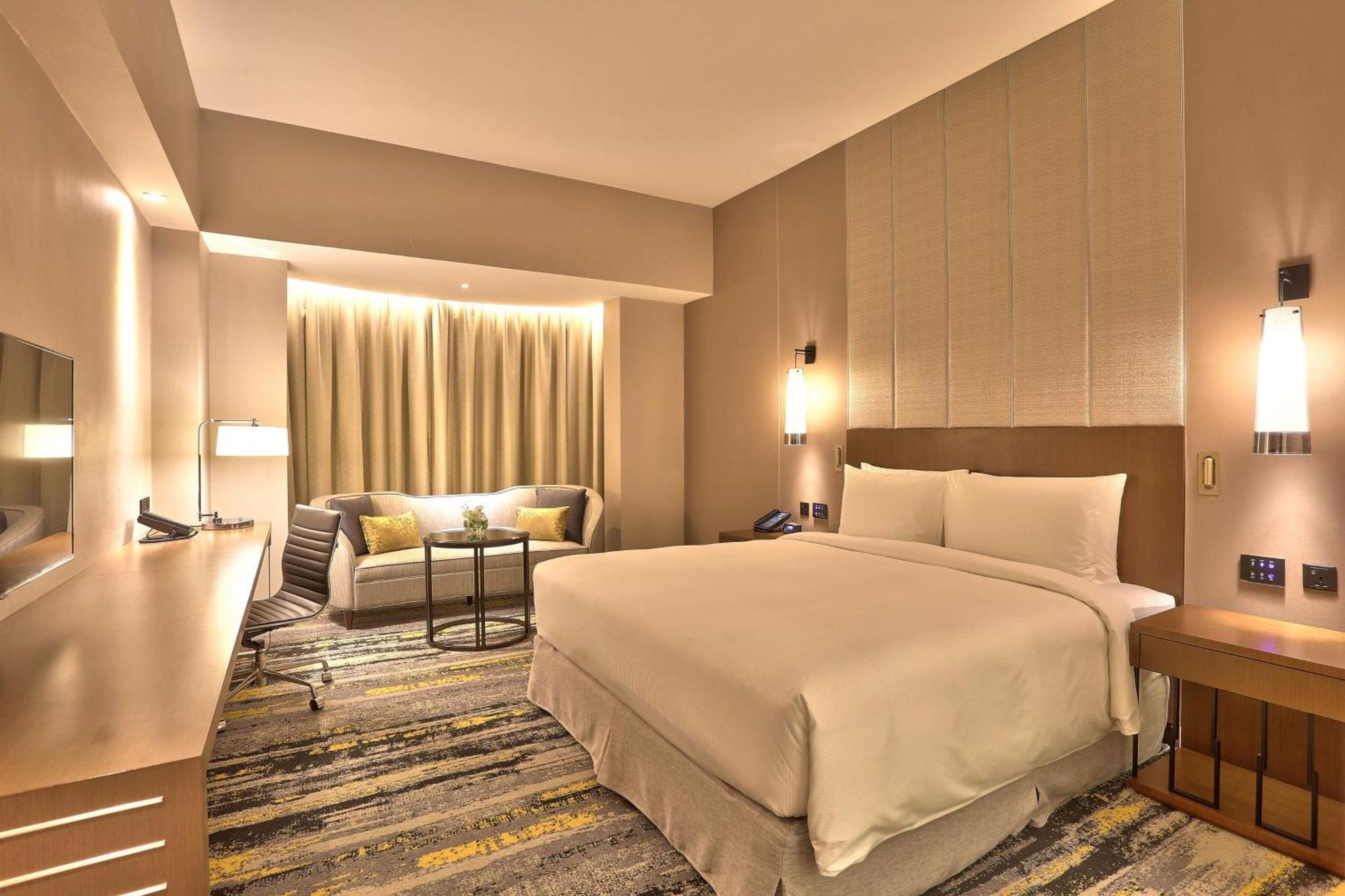 ホテル ヒルトン コタ キナバル コタキナバル エクステリア 写真 Deluxe Room